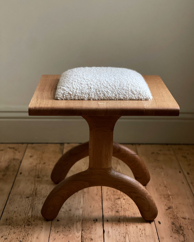 Sunday Stool Oak