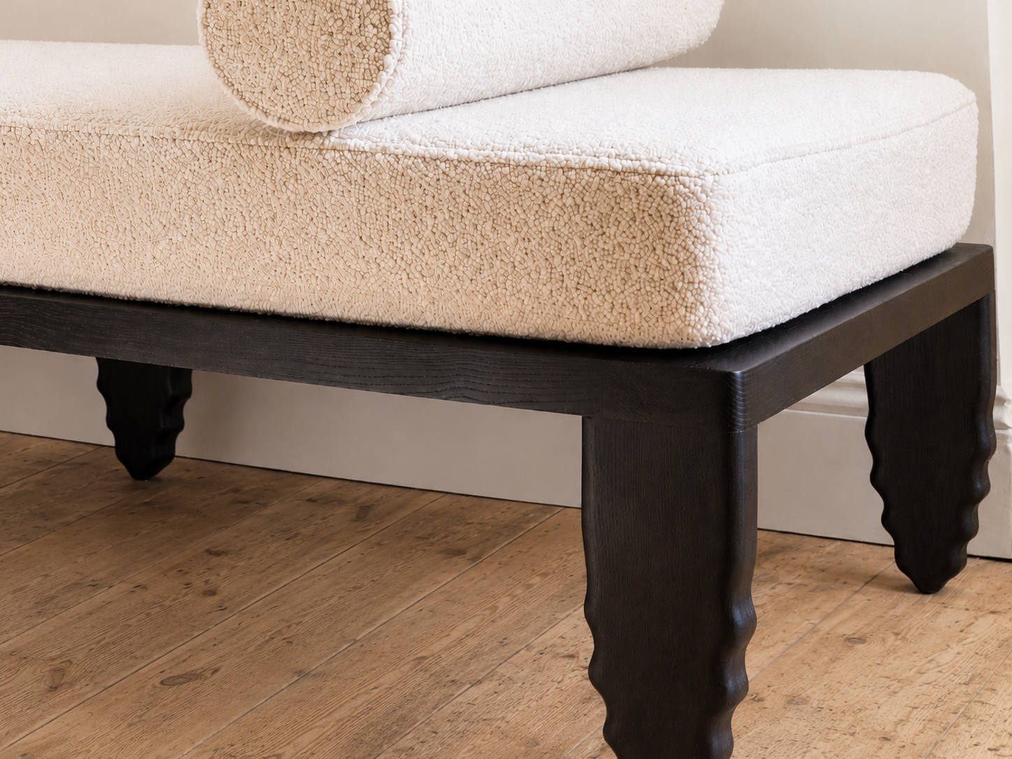 Shark Daybed in Black Ash