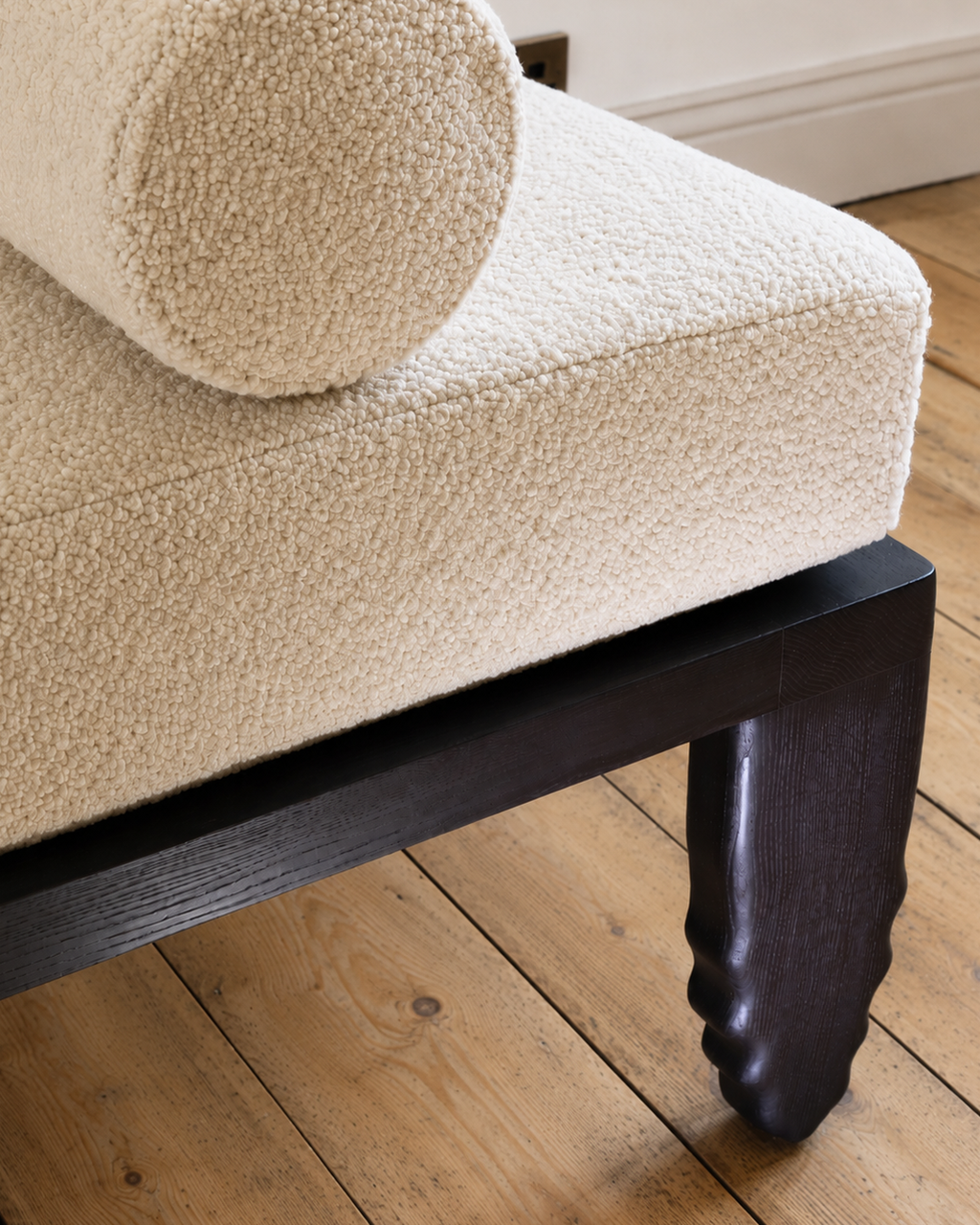 Shark Daybed in Black Ash