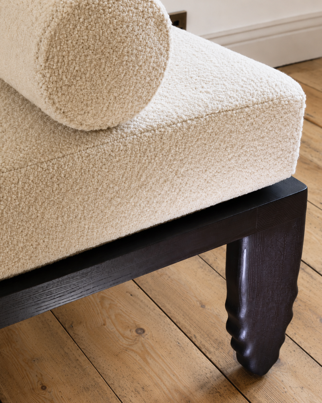 Shark Daybed in Black Ash
