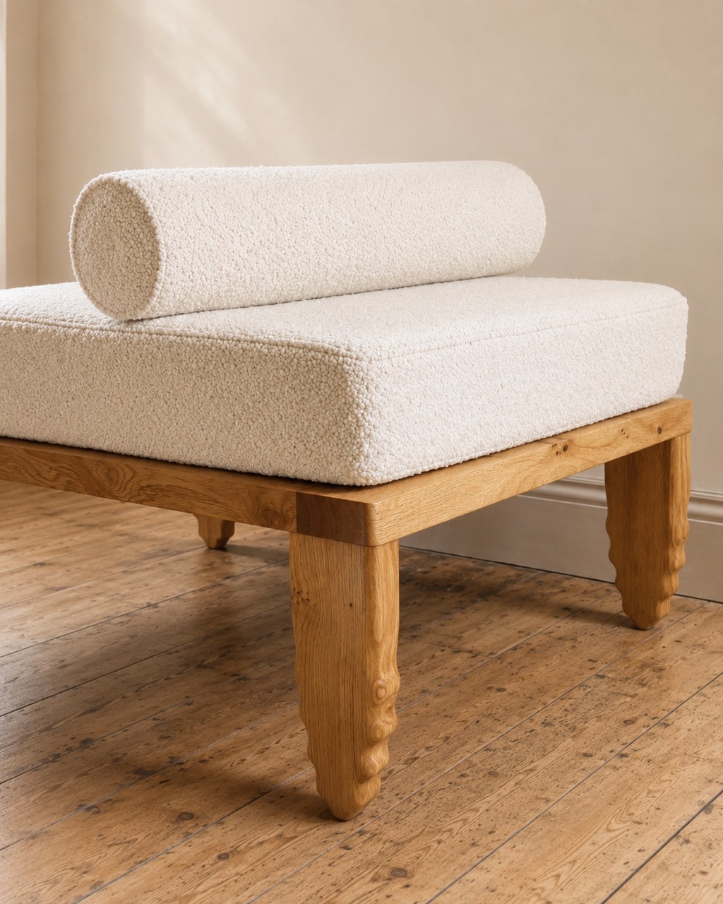 Shark Daybed in Oak