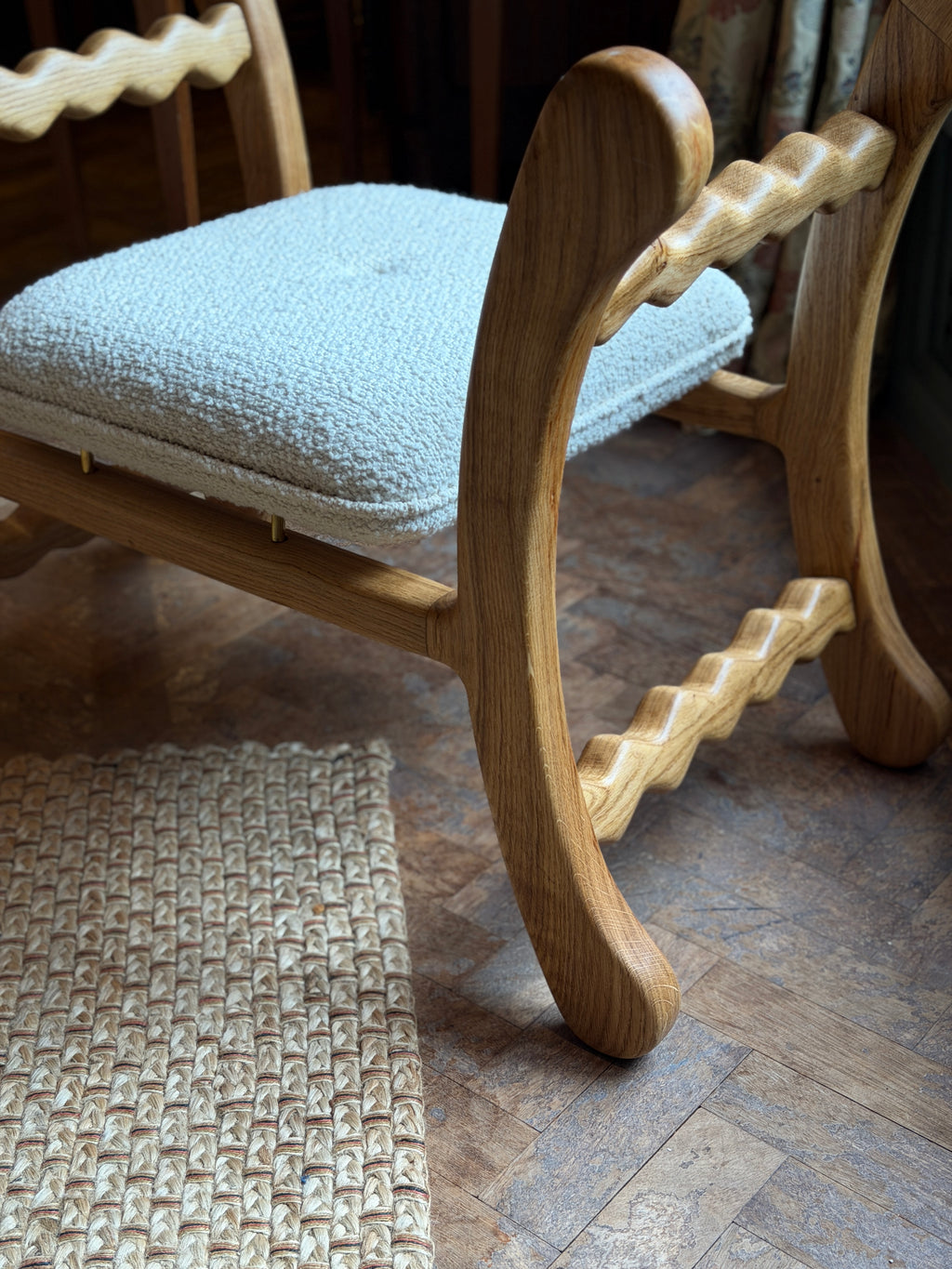 Sunday Seat Oak